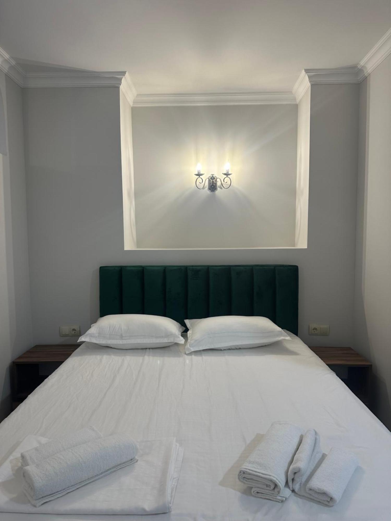 Majestic Hotell Kobuleti Eksteriør bilde