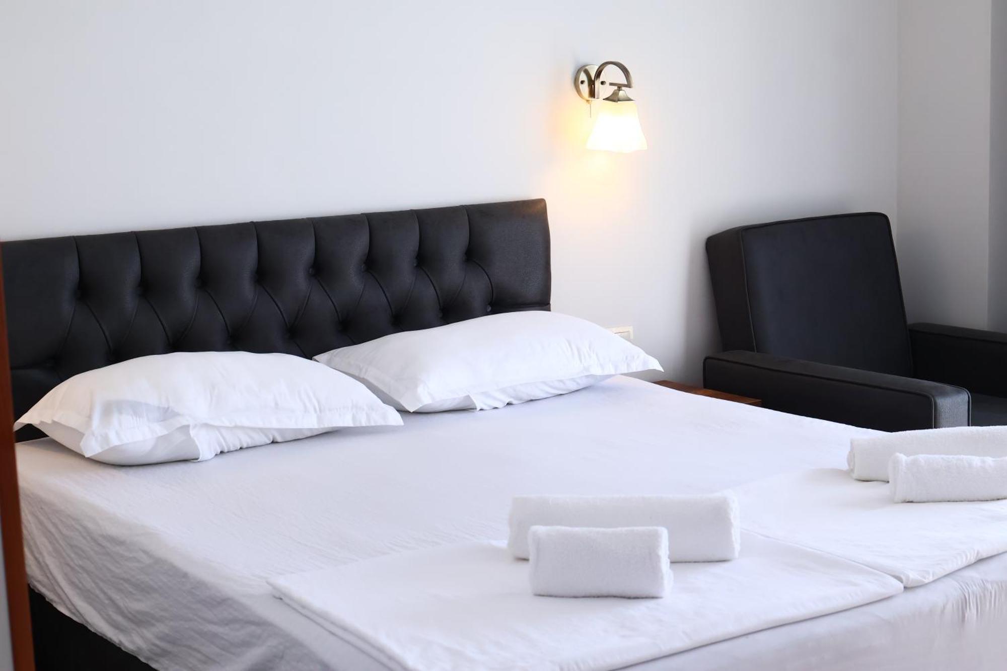 Majestic Hotell Kobuleti Eksteriør bilde